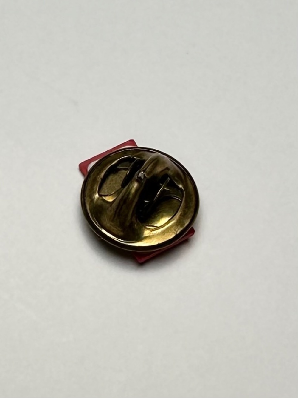 ✨2 for $10✨  Canada Flag Lapel Pin Red White Maple Leaf Enamel Pin Classic - Picture 2 of 2